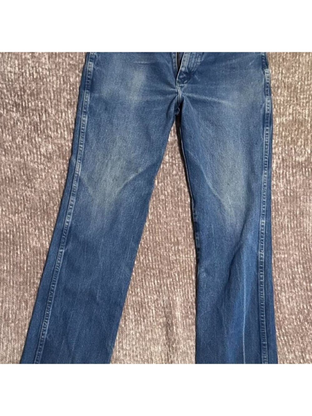 Classic Wrangler 936DEN Cowboy Cut JeansClassic...